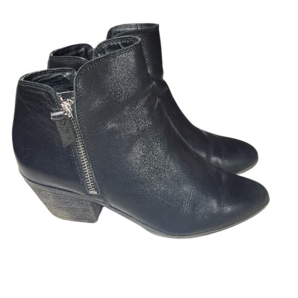 Frye Women's Black Leather Ankle Boots Side Zip Pointed Toe US Size 7M - Picture 1 of 7